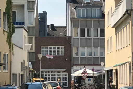 Pletzergasse 1